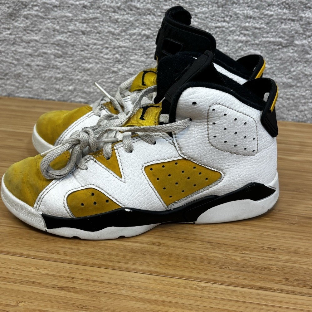 Jordan Air Jordan 6 Retro Shoes Kids 1.5 Y Yellow Ochre Basketball DV3605-170